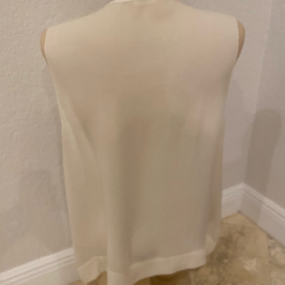 L’AGENCE 100% SILK TANK w/silver dots detailing - Picture 2 of 8